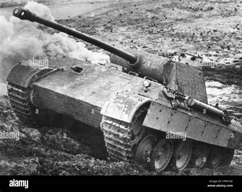 V Panther-Panzer, 1944 Stockfotografie - Alamy