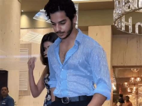Ishaan Khattar first spotted with rumored girlfriend Chandni | ઈશાન ...