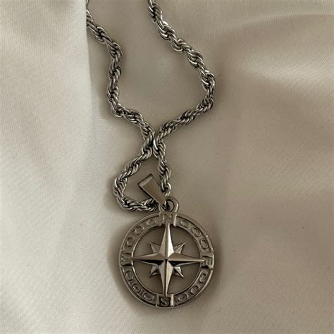 Piaget necklace – Sickdripzstore