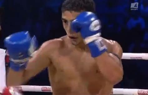 Basic Boxing Stance 的图像结果