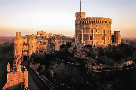 WINDSOR CASTLE AND STONEHENGE, DAY TOUR FOR GROUPS/FAMILIES FROM LONDON ...