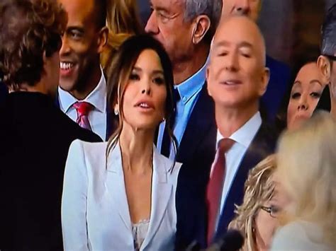 Jeff Bezos' fiancée Lauren Sanchez receives massive backlash for ...