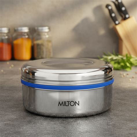 Supreme Lunchbox (Milton)