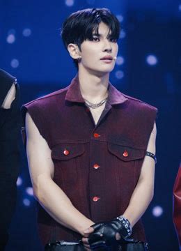 Assista na iQIYI, a principal plataforma de filmes e vídeos online do ...