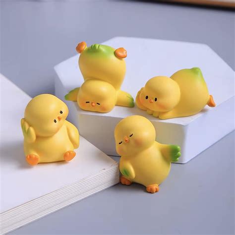 Buy Cortina Decorative Showpiece Small Baby Chicks Statues Decor ...