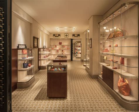 HERMES 24 FAUBOURG // RDAI — image maker | Intérieur boutique, Faubourg saint honoré, Paris