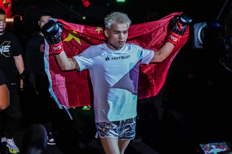 झांग पेइमियान ने ONE Fight Night 16 में रुई बोटेल्हो को मात देने की ...