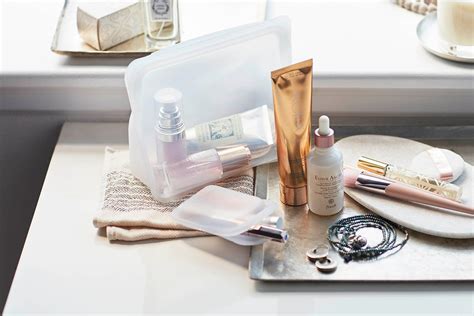 How To Pack Makeup When Traveling at Mackenzie Balfour blog