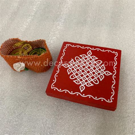 Kolam Manai with Sumangali Set | Return Gift Combo - RGC1 – Decor Duniya
