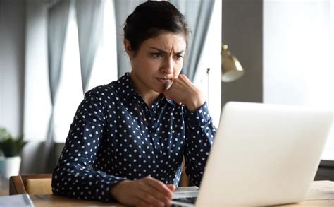 Move Computer Screen to Right 的图像结果