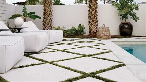 Large patio pavers are the hottest contemporary garden trend this ...