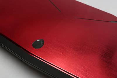 Alienware M18x Skin 的图像结果