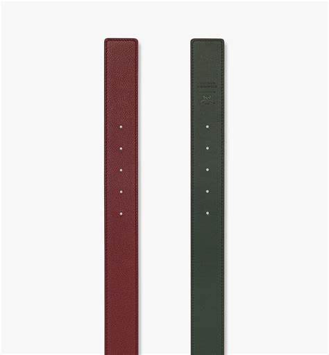 90cm / 35.4" Claus Fluted M Reversible Belt 1.5” in Embossed Leather ...