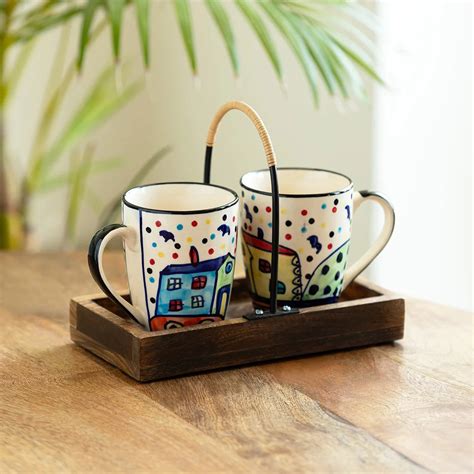 'The Hut' Ceramic Tea & Coffee Mugs With Wooden Tray (Set of 2, 270 ml ...