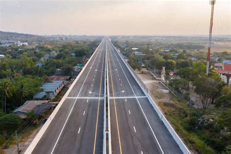 Upcoming expressways in India that are set to make your travel faster ...