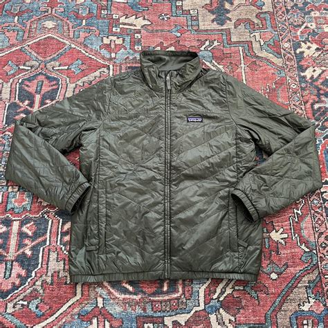 Patagonia Quilted Puffer Jacket - Women's L pit to... - Depop