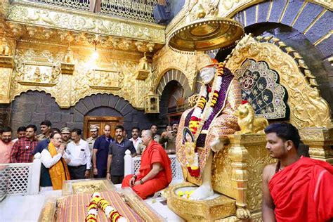Hon'ble BJP National President Shri J.P. Nadda offered prayers at ...