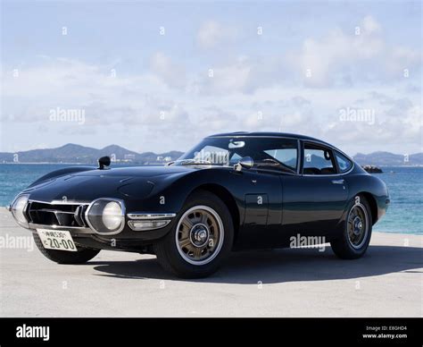 Toyota 2000gt hi-res stock photography and images - Alamy
