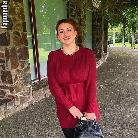 Bec Danaher Nude OnlyFans Leaks - Photo #5119324 - Fapopedia