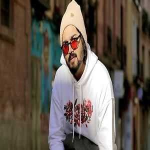 Bhuvan Bam - Age, Biography, Family, Net Worth, Controversy, Family