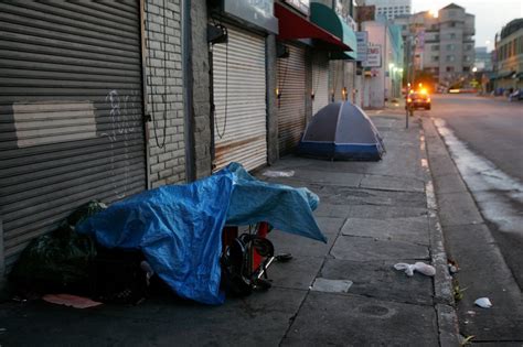 Homeless 的图像结果