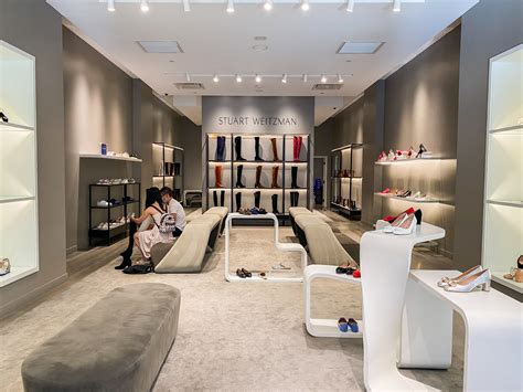 Ultimate Shopping Guide: Stuart Weitzman Outlet - The Luxury Lowdown
