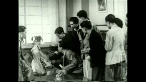 卿本佳人 (1947) 06 - YouTube