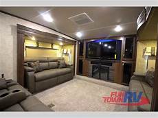 Fifth Wheel Rv With Front Living Room by Forest River Sandpiper 377flik Front Living Fifth Wheel Fifth Wheel Rv With Front Living Room