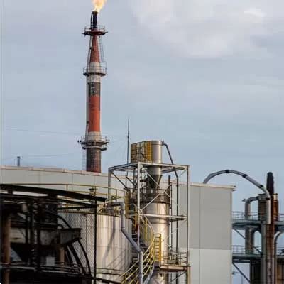 PM Lays Foundation for Rs 10.1 Billion Gas Project in Bengal