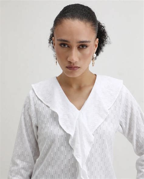 Rareism Women's Bowez White Cotton Ruffled Neck Plain Regular Fit Top