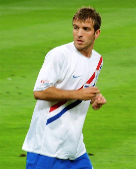 Asian42: Rafael van der Vaart Pictures & Wallpapers