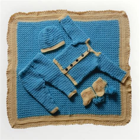 Graminarts Baby Woolen Set with Blanket, Top, Lower, Cap & Shoes sky b