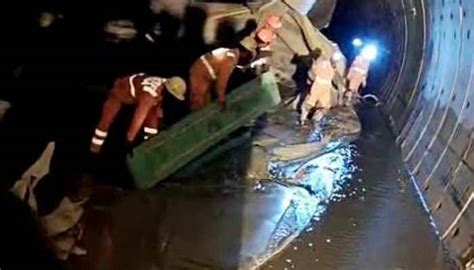 Telangana Tunnel Collapse: Silt, Water Flow Endanger Rescuers As Hopes ...