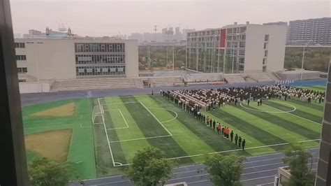 天津这八大贵族学校，学费一年数万块，光有钱也不一定能进！