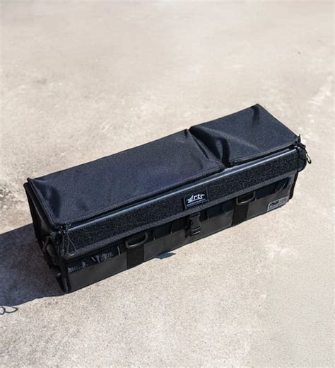 JUNCTION LEATHER&RIVER SHOP