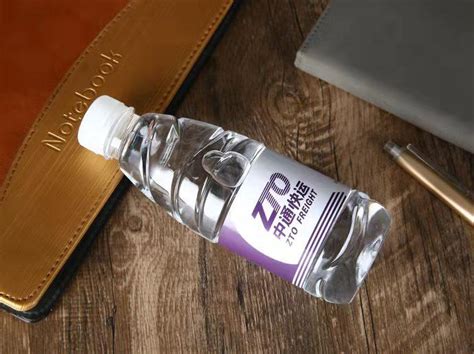 品牌视觉高级感如何打造，企业瓶装定制水来帮忙 - 知乎