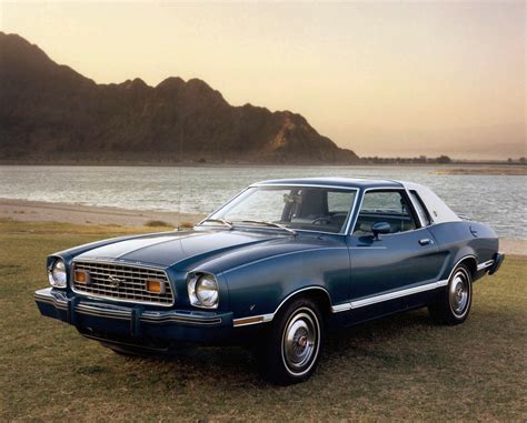 1977 Ford Mustang II - conceptcarz.com