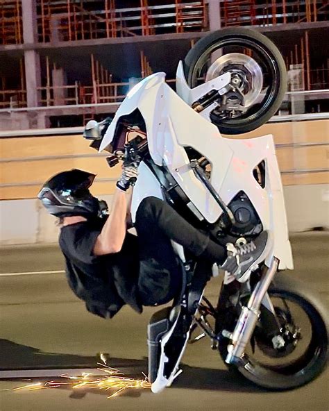 Gixxer brah - Will | H2’s are fast ok. Ok. | Instagram