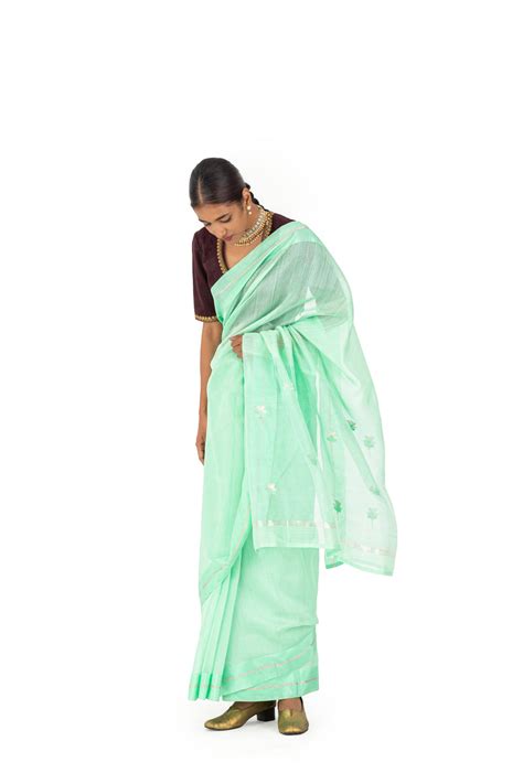 Buy Designer Saris Online - Designer Sarees Online Shopping – Raw Mango