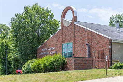 Annie L Sargent Elementary School in North Andover, MA - Homes.com