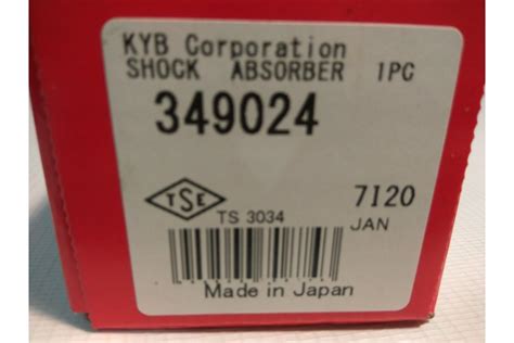 Задний амортизатор на Toyota RAV 4 с 2006 (KYB 349024), газомасляный