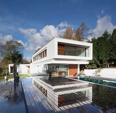 Eco Friendly Contemporary House Design Rooftop Swimming Pool Garden by Eco Friendly Modern Home In Tandridge Eco Friendly Contemporary House Design Rooftop Swimming Pool Garden