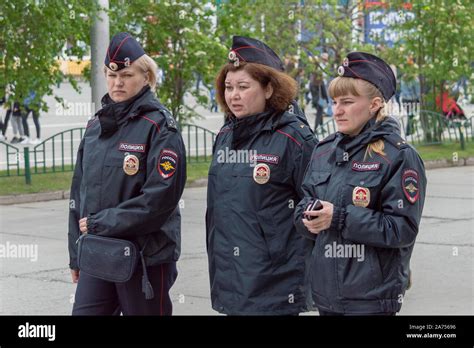 Russia police officer female hi-res stock photography and images - Alamy