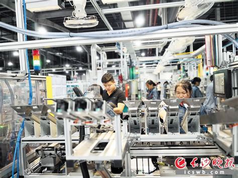 这篇点击量“10万+”关于将湖南工程机械打造为世界产业集群的文章获奖了！-智造长沙-长沙晚报网