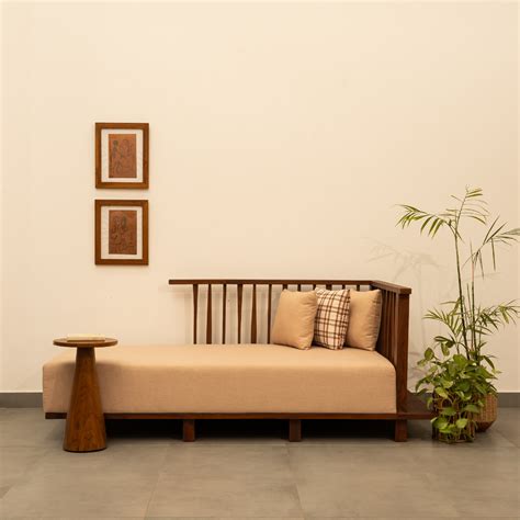 Takhat Teak wood day bed – opaquestudio.in