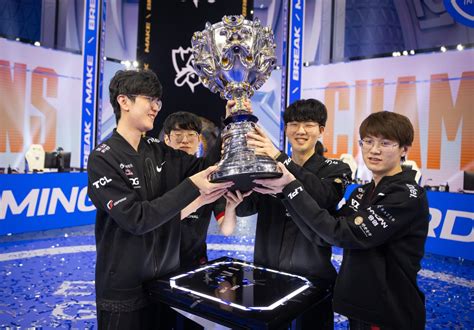 EDG overcomes past to make history with LoL Worlds 2021 victory - CGTN