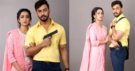Bonny Sengupta & Koushani Mukherjee's Rater Sohor look revealed, see ...