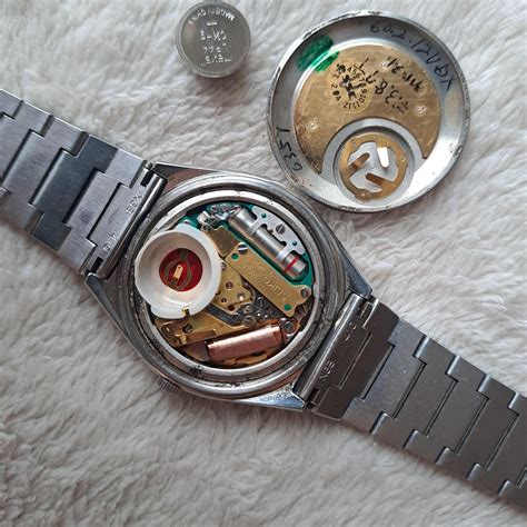 [Wont start after battery change] Problem with battery change on Seiko Quartz QR : r/watchrepair