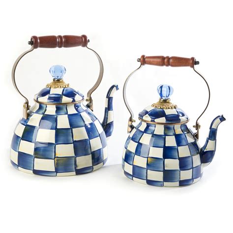 Royal Check Tea Kettle - 2 Quart - Cornelia Park