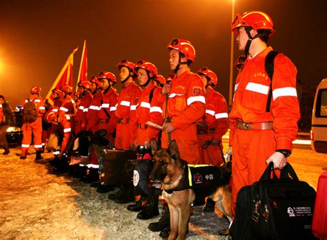 《紧急营救》今晚开播，热血呈现民间救援队的历练与成长_台前幕后_新民网